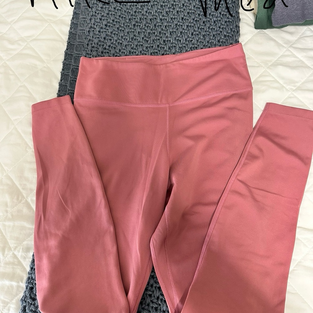 High-Waisted Pink Leggings